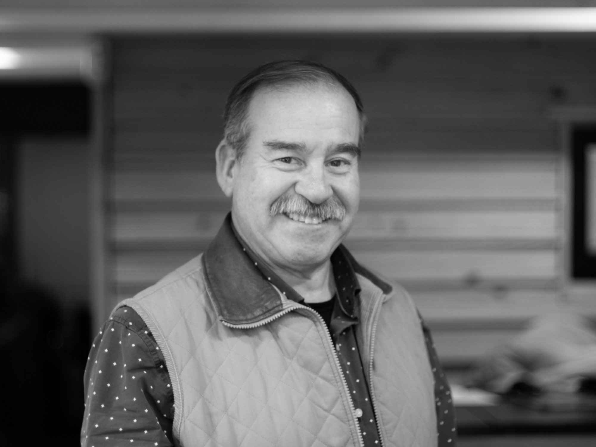 Aldo Aptecar hoy, fundador y doggroomer de World Pets
